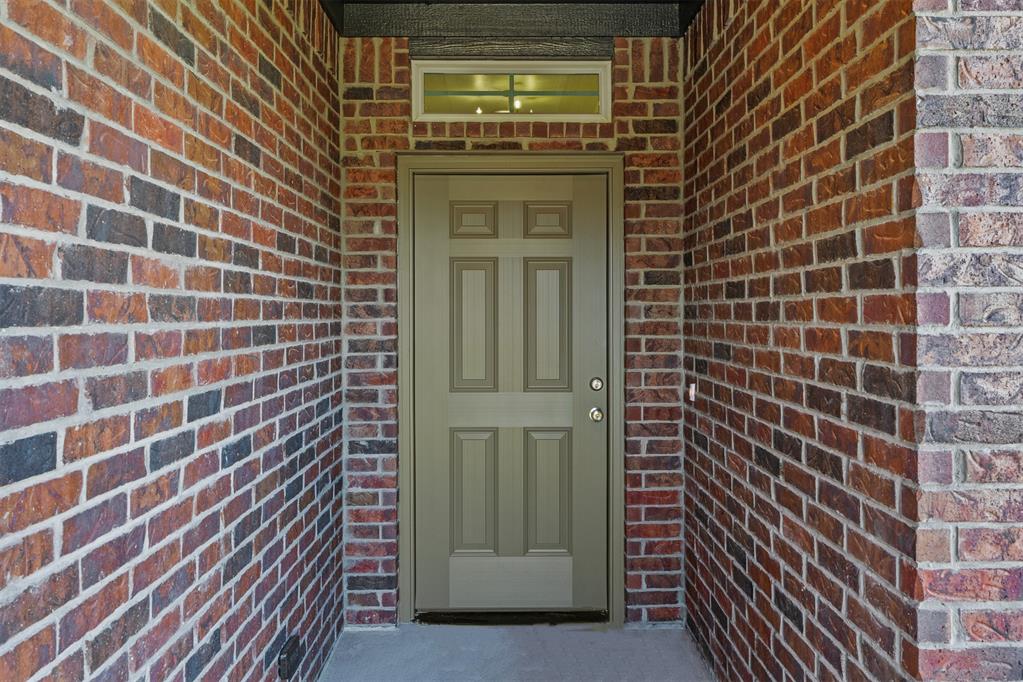 11208 Nw 134th Circle Property Photo 4