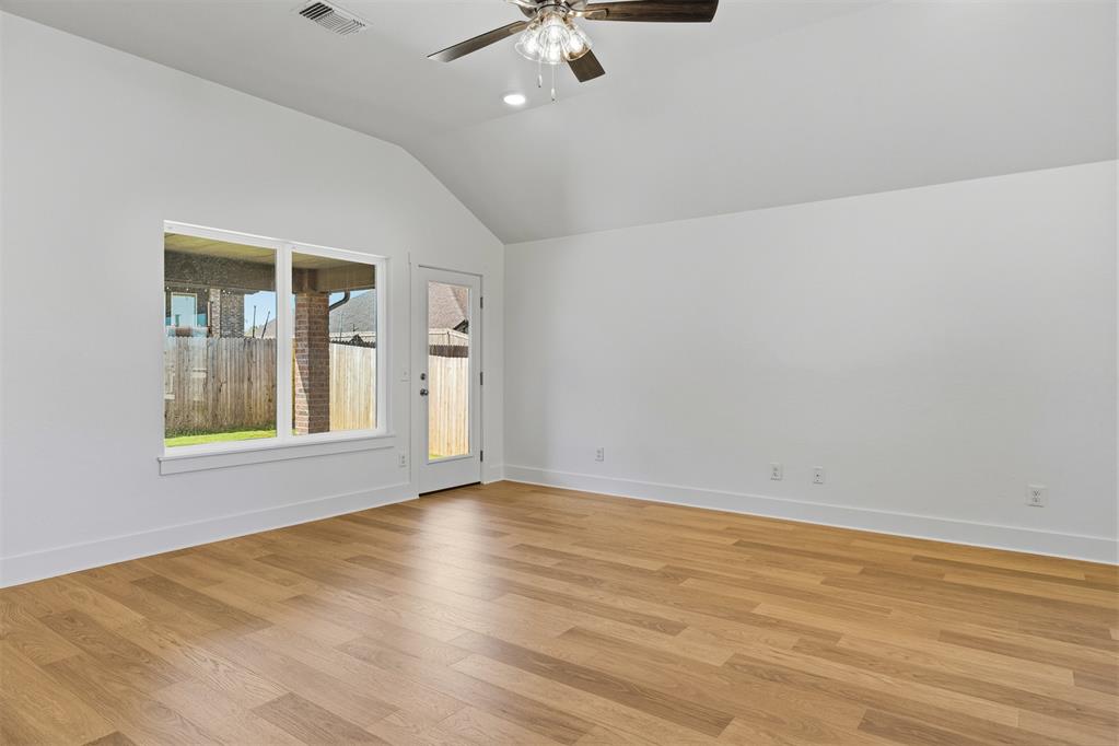 11208 Nw 134th Circle Property Photo 6