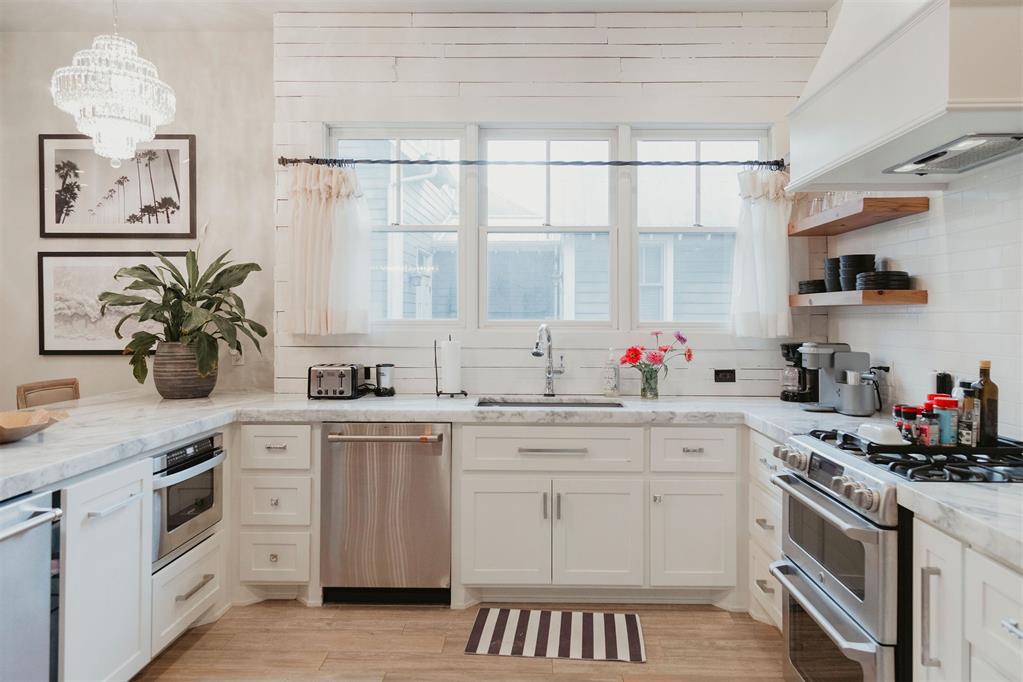 53 Boardwalk Street Property Photo 9