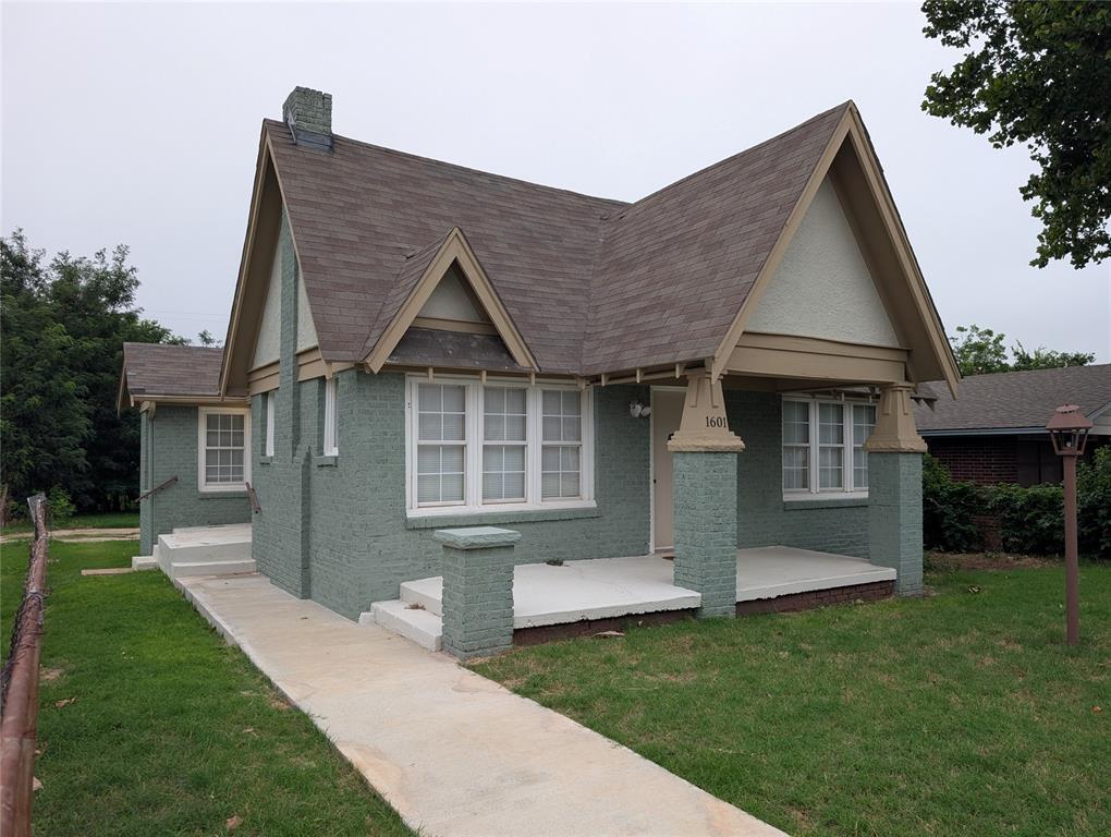 1601 NE 18th Street Property Photo 1