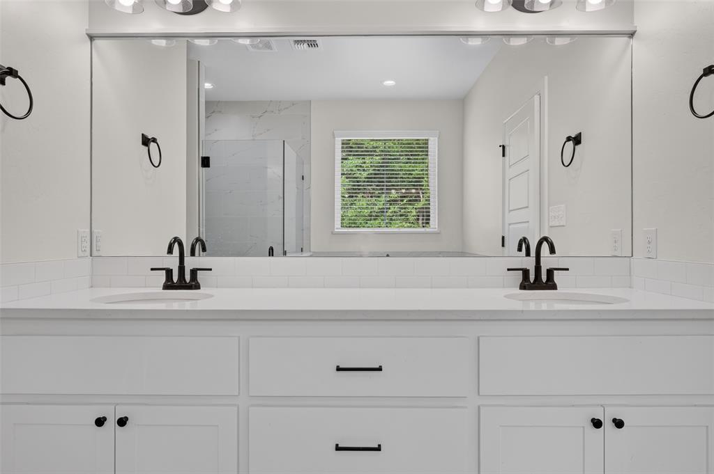 1125 Wildflower Loop Property Photo 26