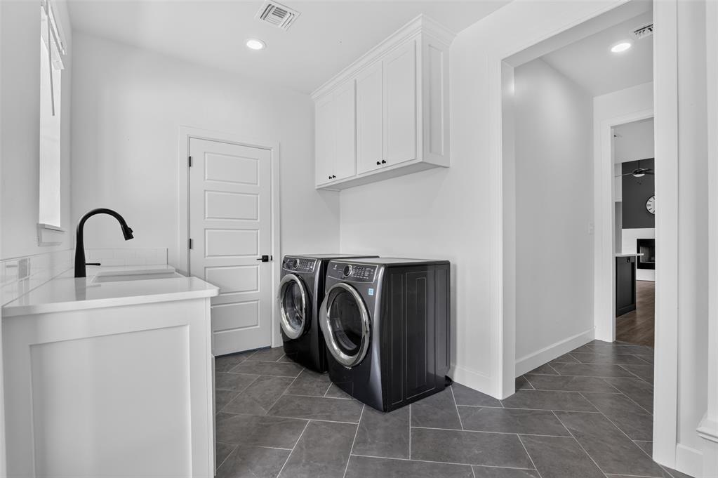1125 Wildflower Loop Property Photo 31