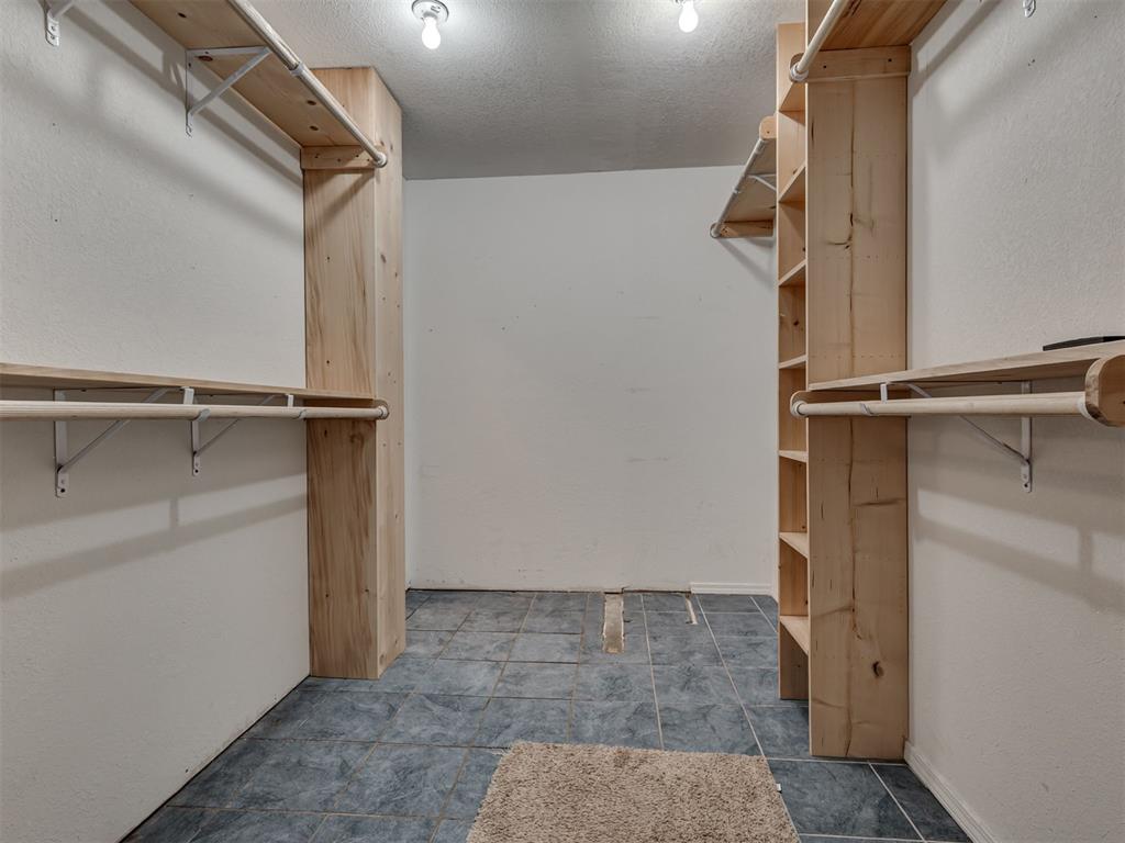 344532 E 890 Road Property Photo 25