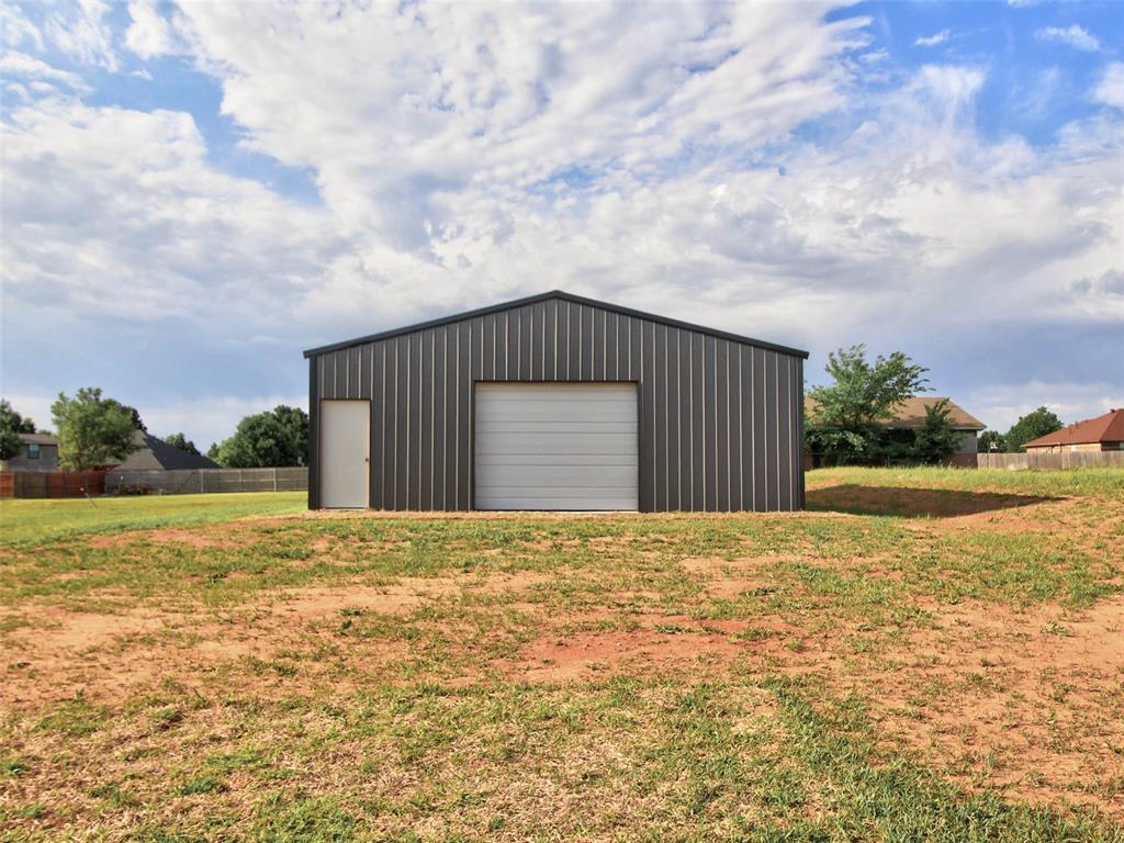8681 Oak Tree Circle Property Photo 31