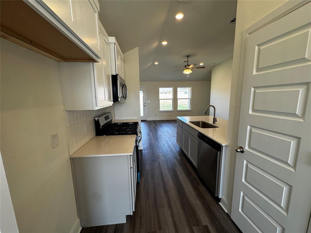 9200 Sweetwater Boulevard Property Photo 4