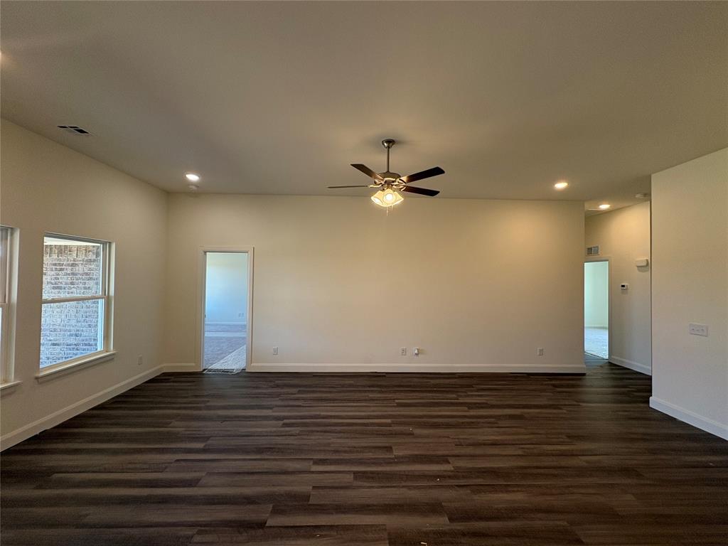 2305 Se 89th Terrace Property Photo 2