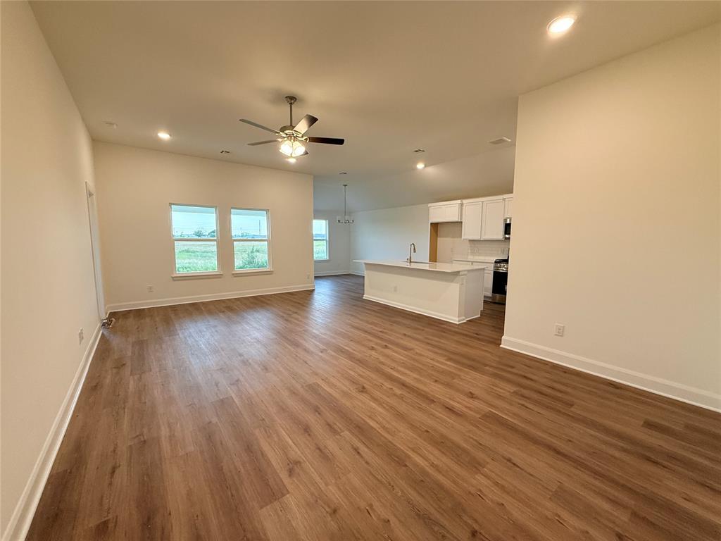 9205 Sweetwater Boulevard Property Photo 2