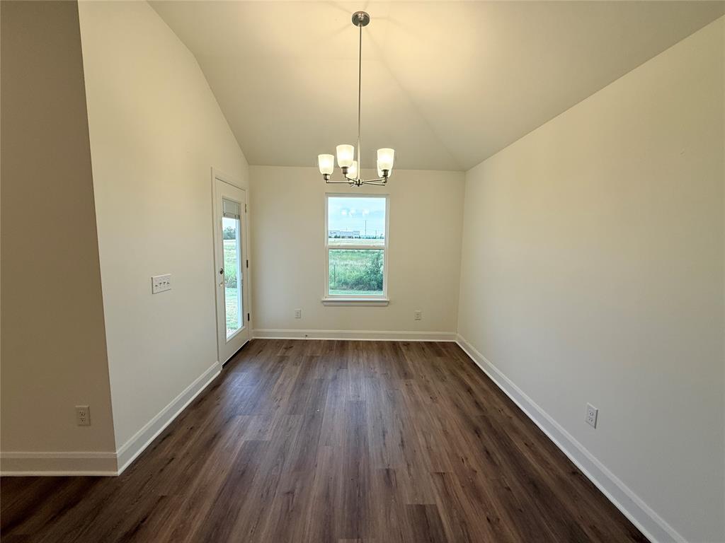 9205 Sweetwater Boulevard Property Photo 4