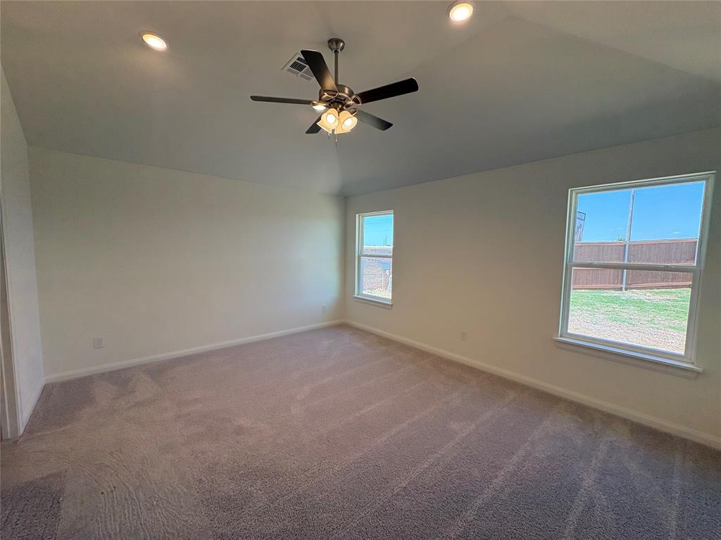 2301 Se 89th Terrace Property Photo 6