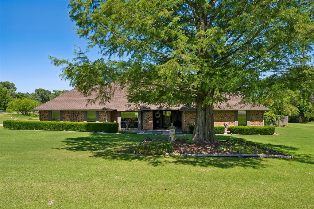 1116 Spring Shadow Drive Property Photo 3