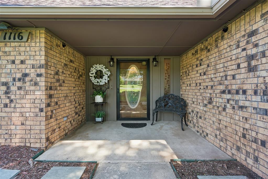 1116 Spring Shadow Drive Property Photo 5