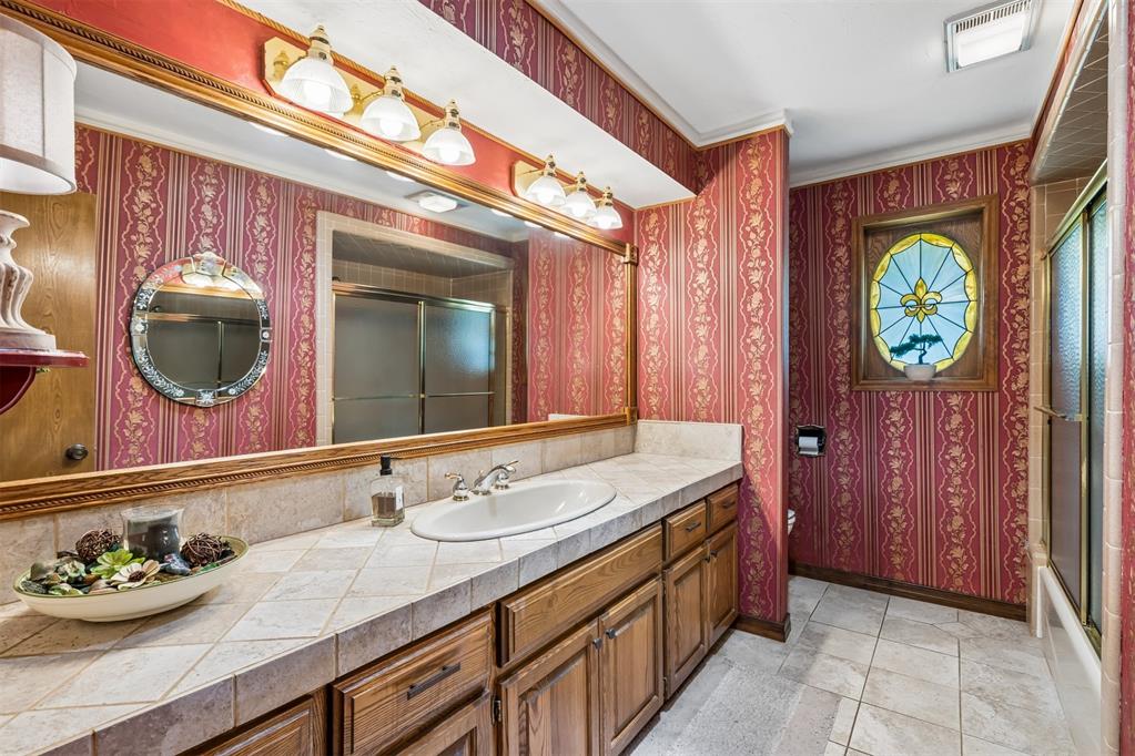1116 Spring Shadow Drive Property Photo 34
