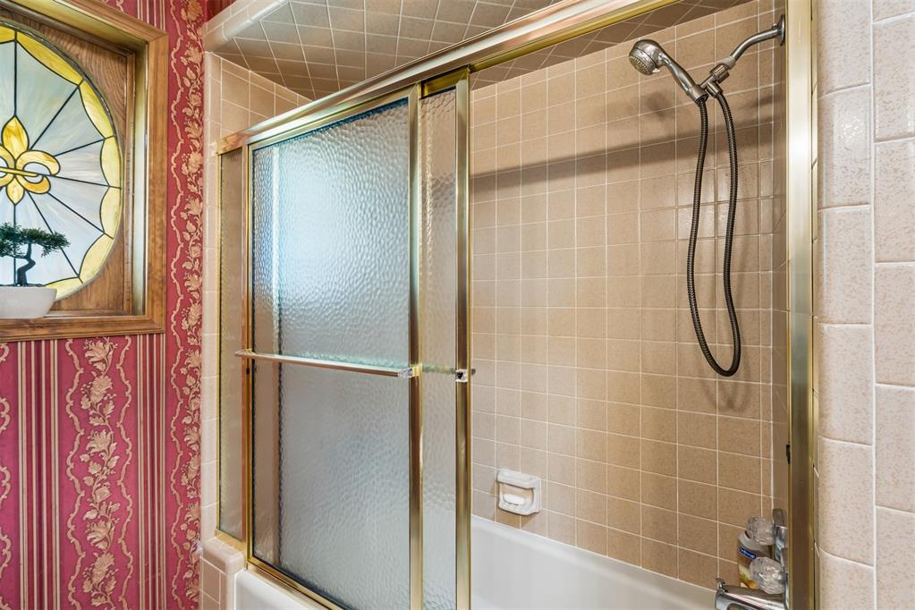 1116 Spring Shadow Drive Property Photo 36