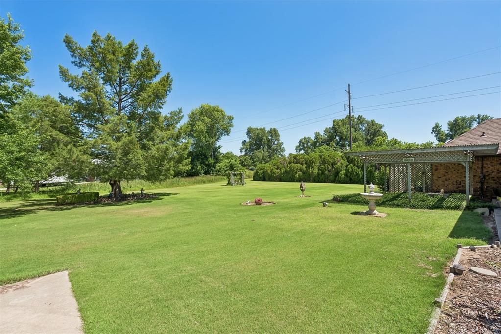 1116 Spring Shadow Drive Property Photo 46