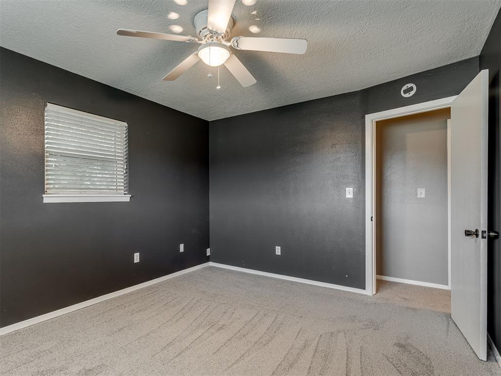 502 W Morehead Avenue Property Photo 27