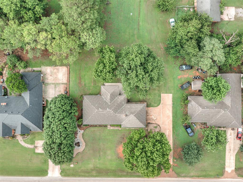 502 W Morehead Avenue Property Photo 39