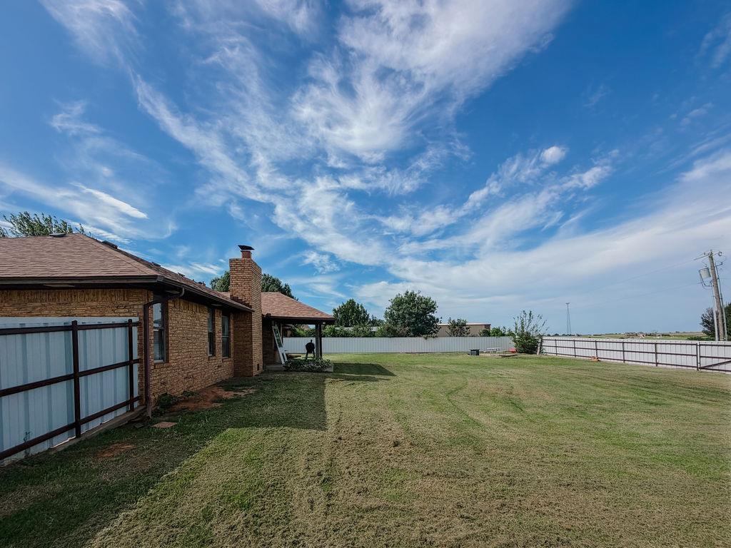 924 N Aspen Avenue Property Photo 31