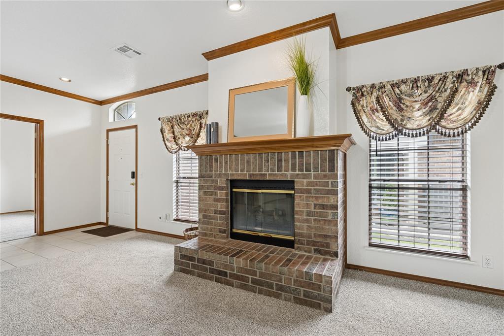 16104 Vintage Court Property Photo 6