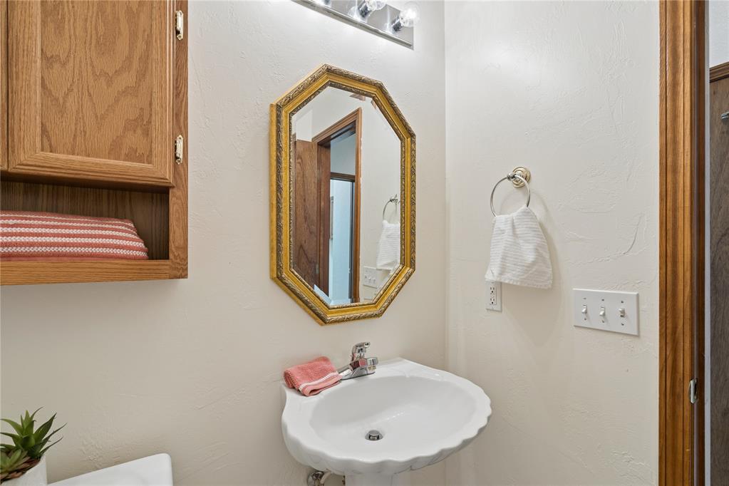 16104 Vintage Court Property Photo 24
