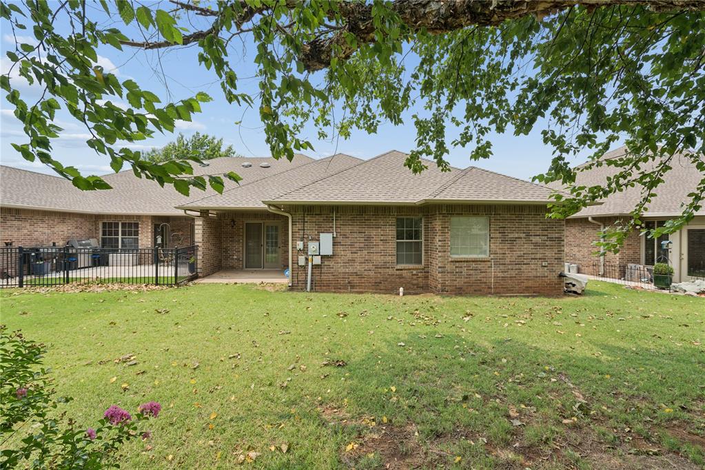 16104 Vintage Court Property Photo 45