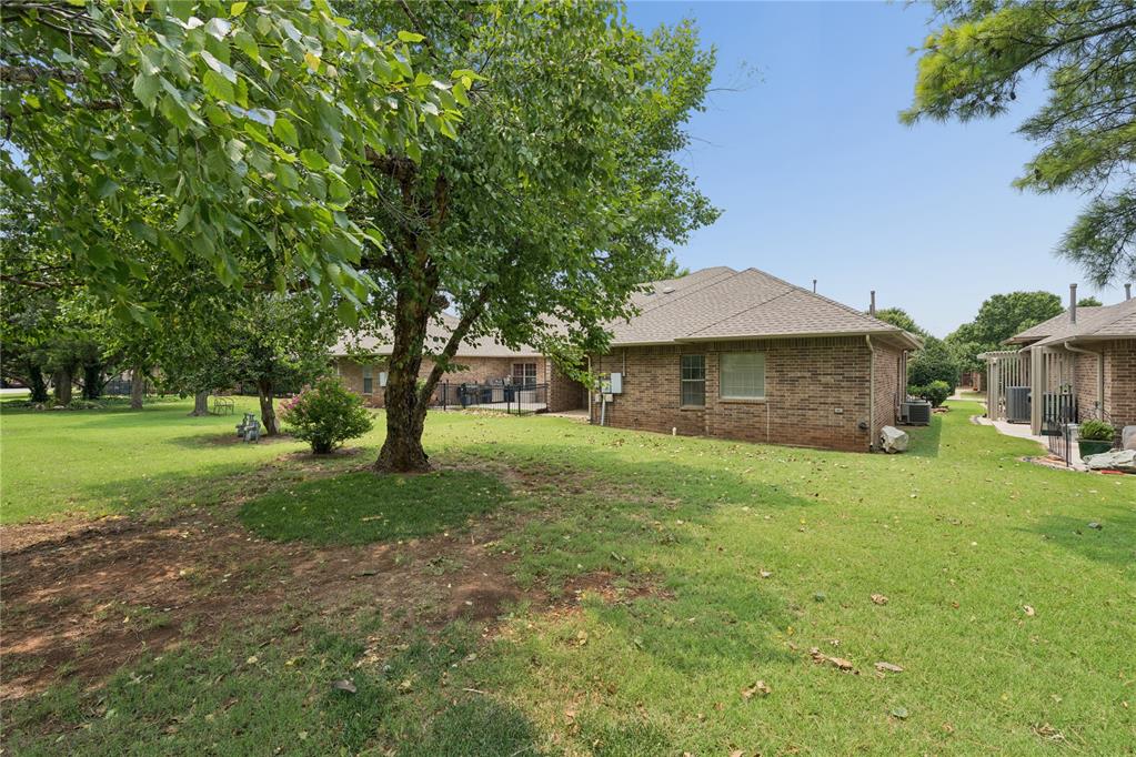 16104 Vintage Court Property Photo 47
