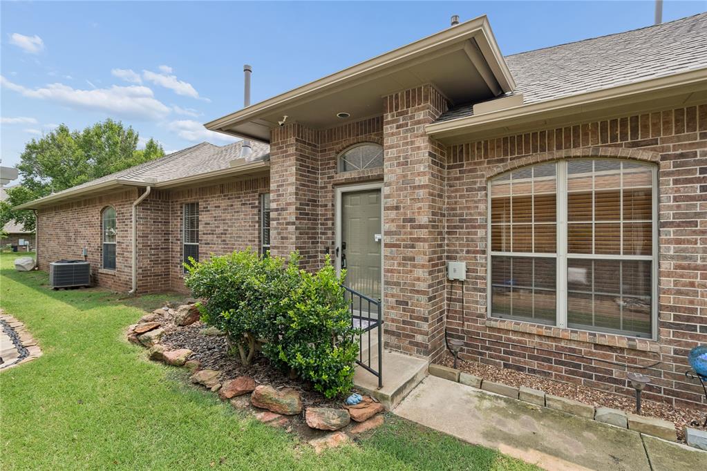 16104 Vintage Court Property Photo 49