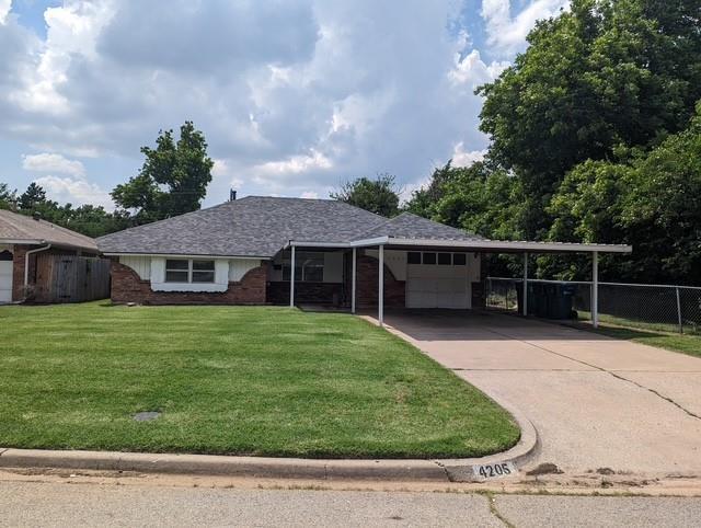4205 N Nicklas Avenue Property Photo 1