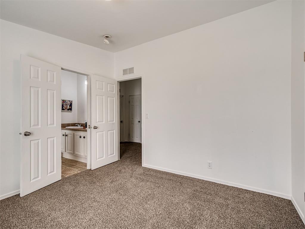206 N Pine Street Property Photo 26