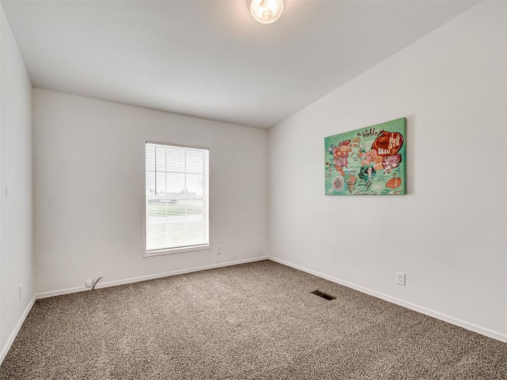 206 N Pine Street Property Photo 29