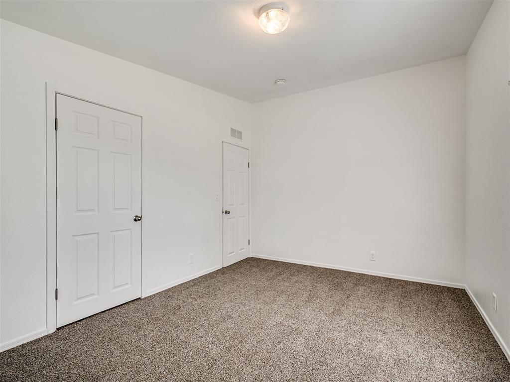 206 N Pine Street Property Photo 33