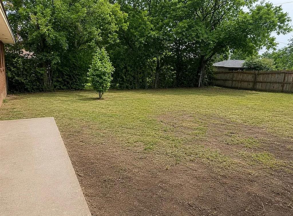 124 E Pratt Drive Property Photo 17
