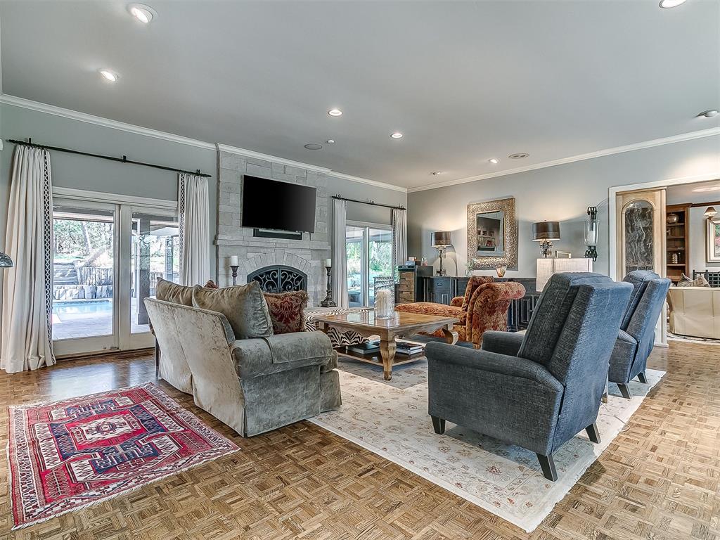 4817 Oakdale Farm Road Property Photo 7