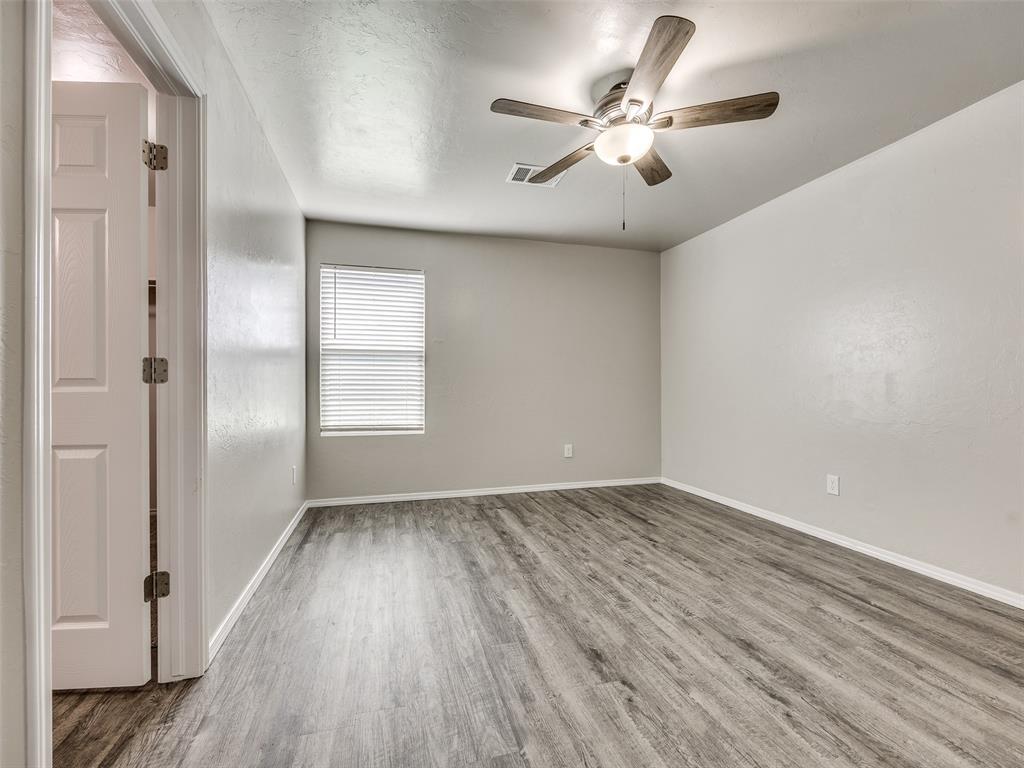 215 Waterside Drive Property Photo 18