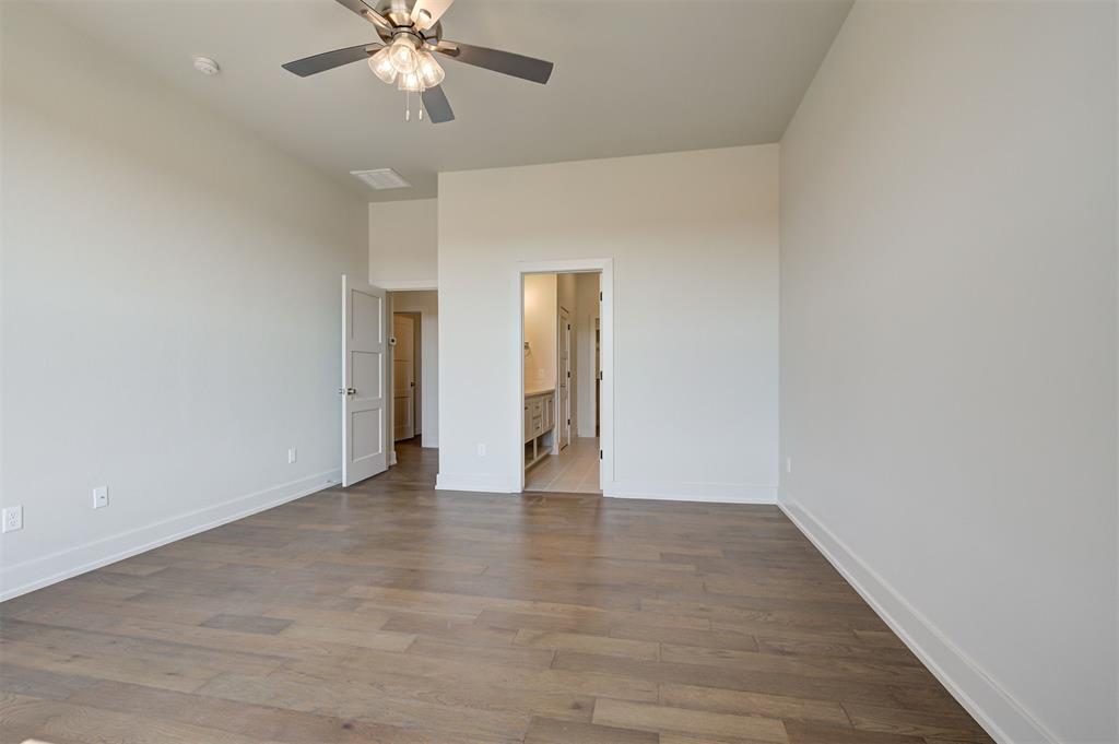 2226 W Cole Drive Property Photo 28
