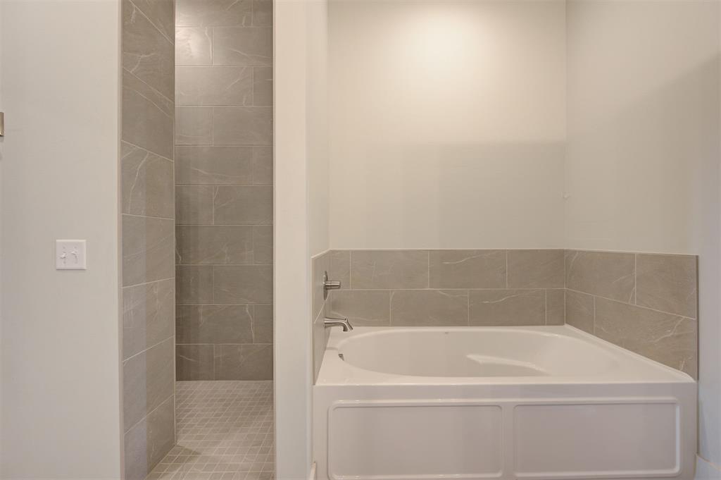 2226 W Cole Drive Property Photo 33