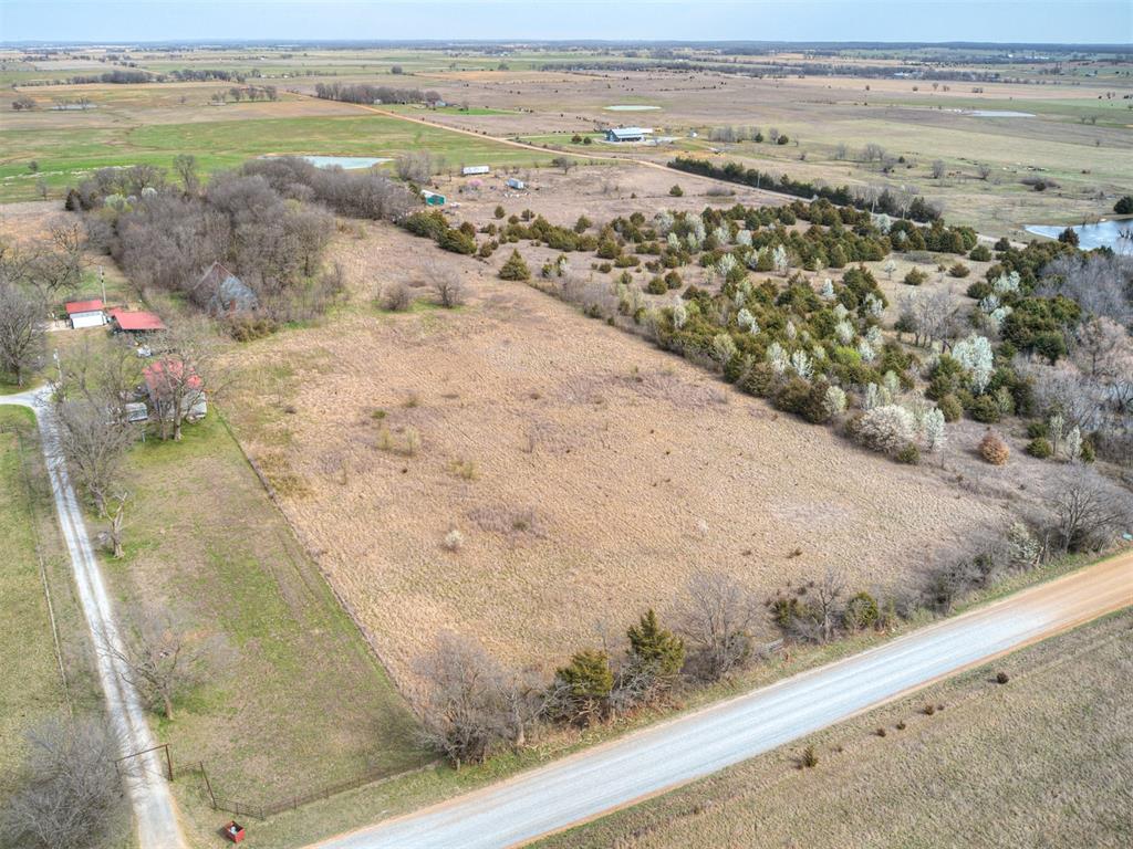 E 360 Road Property Photo 2