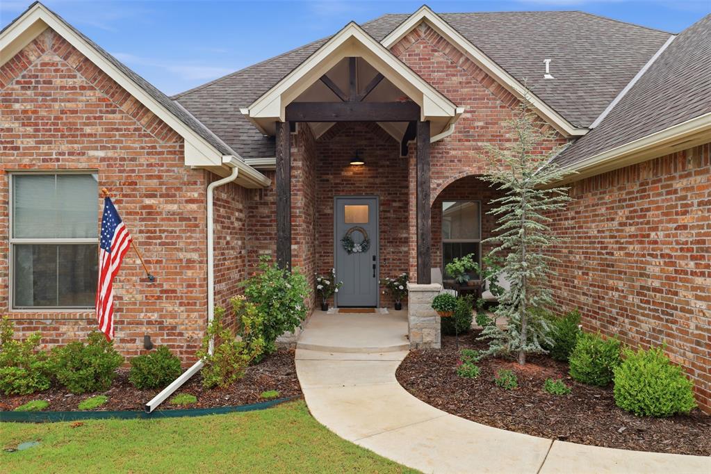 5716 Gold Stone Court Property Photo 3