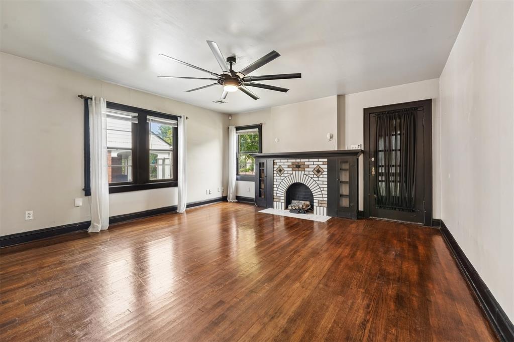 1928 Nw 37th Street Property Photo 2