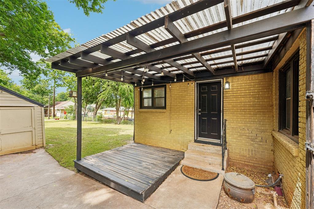 1928 Nw 37th Street Property Photo 21