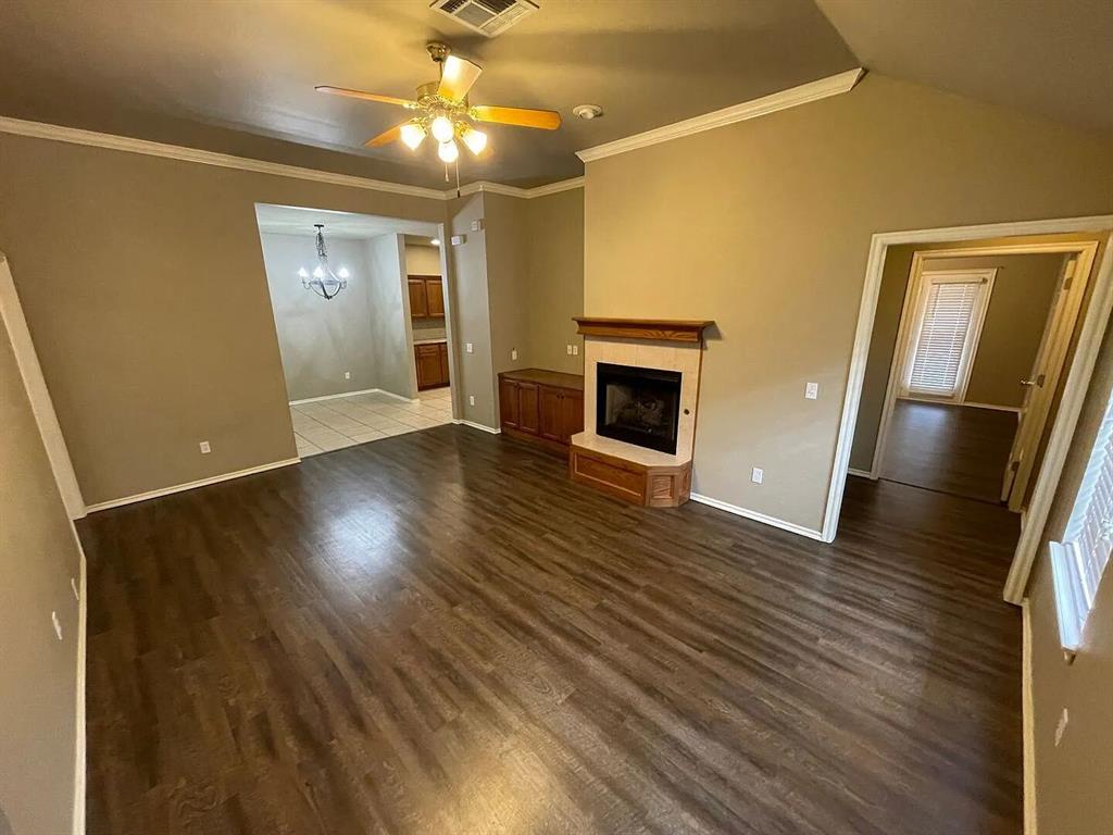 404 N Willowood Drive 404 & 406 Property Photo 12