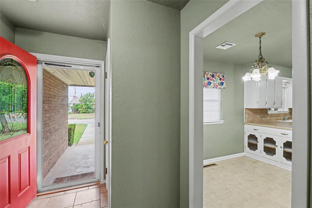 306 Spurlin Drive Property Photo 6