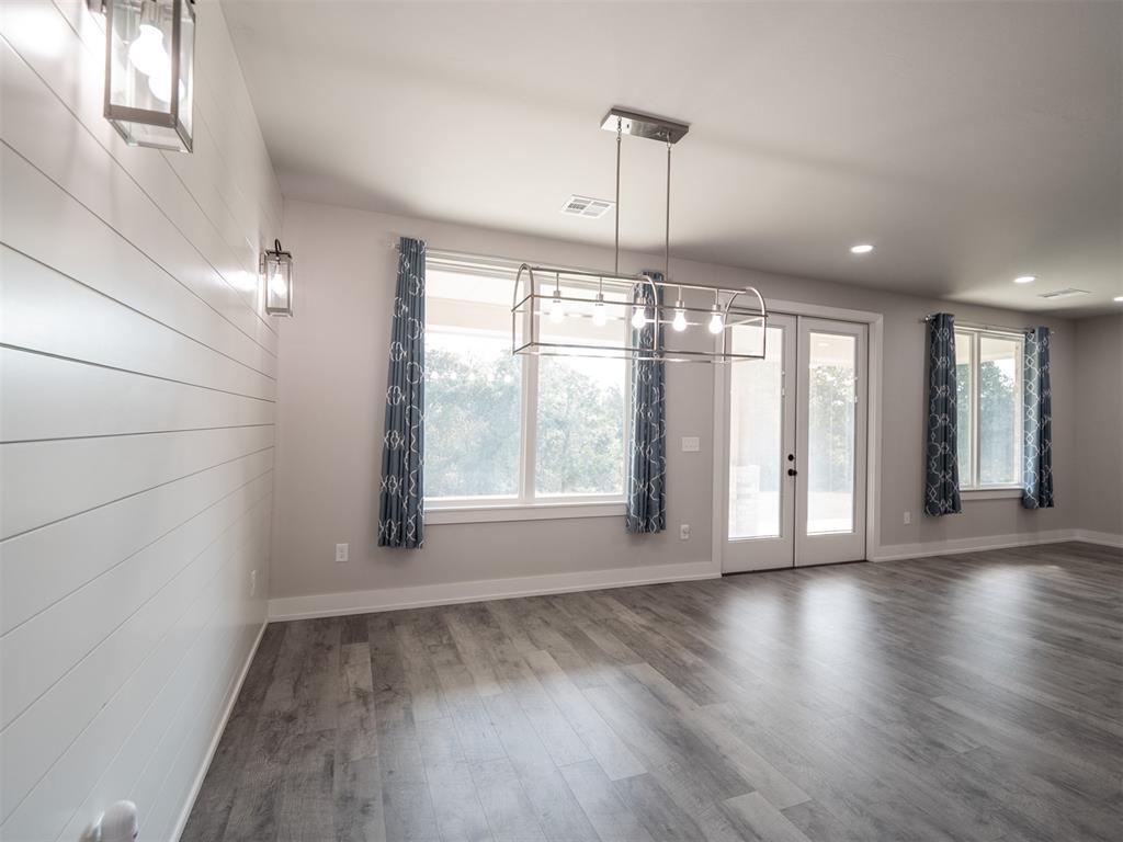 5520 Sunset Ridge Road Property Photo 11