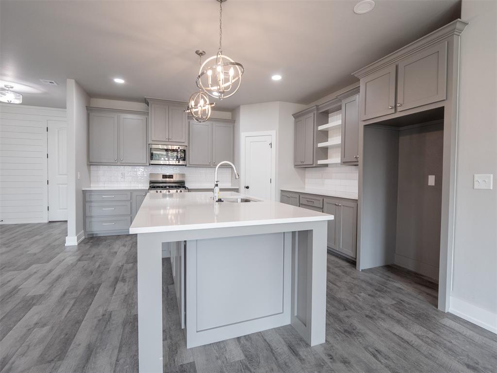 5520 Sunset Ridge Road Property Photo 12
