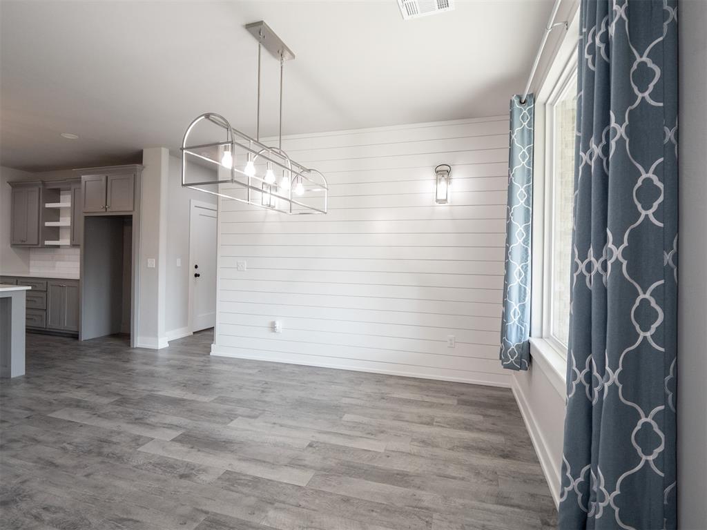 5520 Sunset Ridge Road Property Photo 17