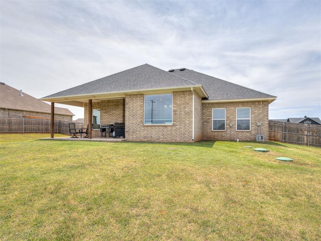 1300 Maverick Pass Property Photo 41