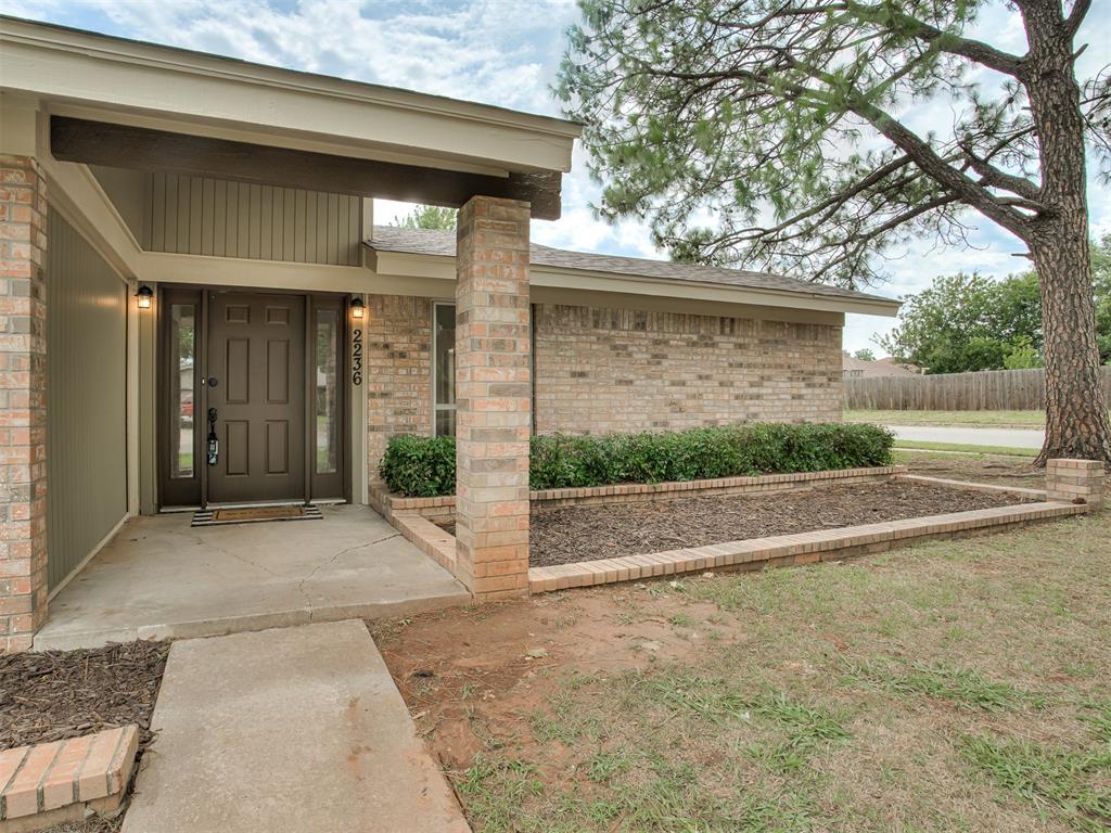 2236 Nw 113th Place Property Photo 2
