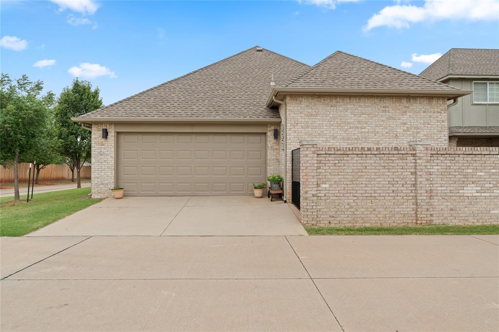 220 Boulevard Du Lac Property Photo 3