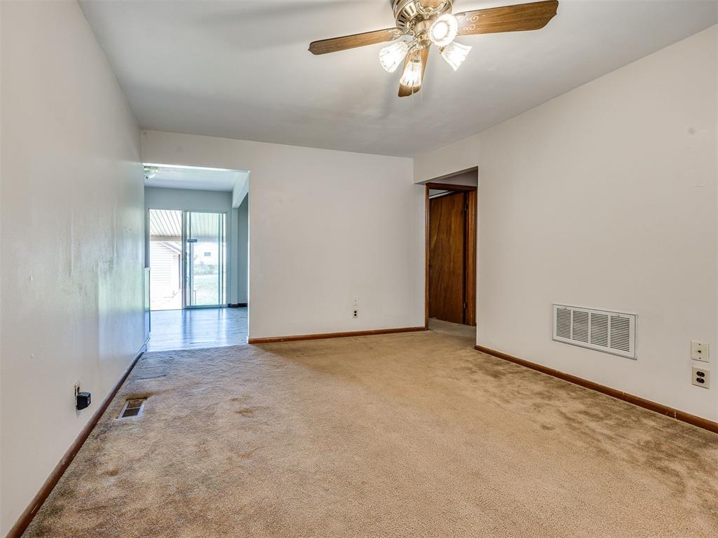 2129 Sw 50th Street Property Photo 6