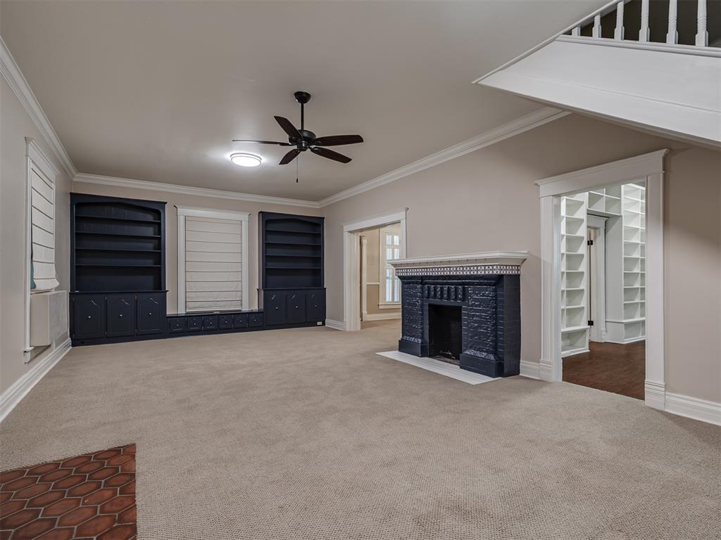 702 N Park Avenue Property Photo 7