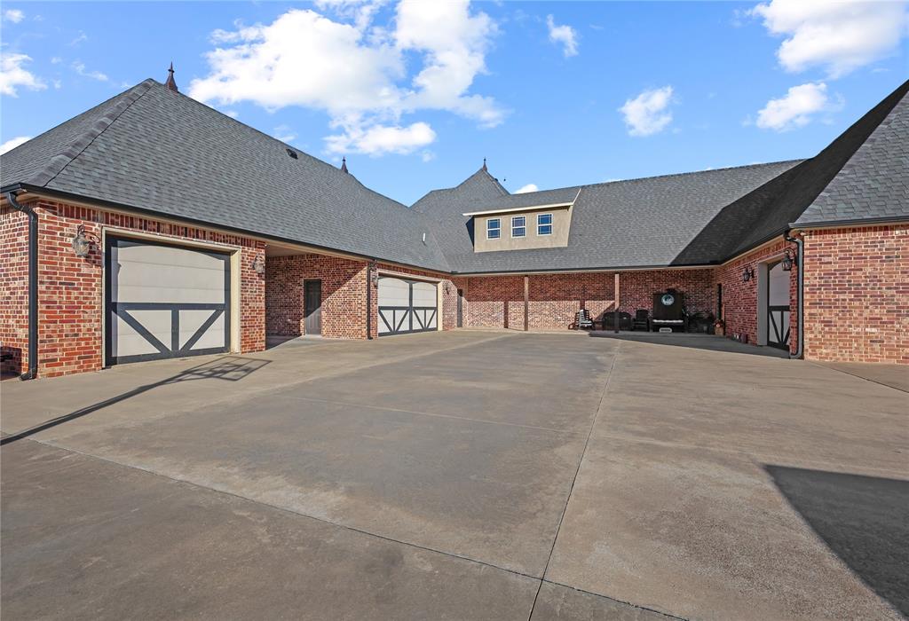 2700 E Lawter Road Property Photo 46